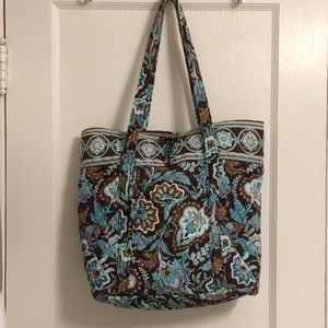 Vera Bradley tote bag